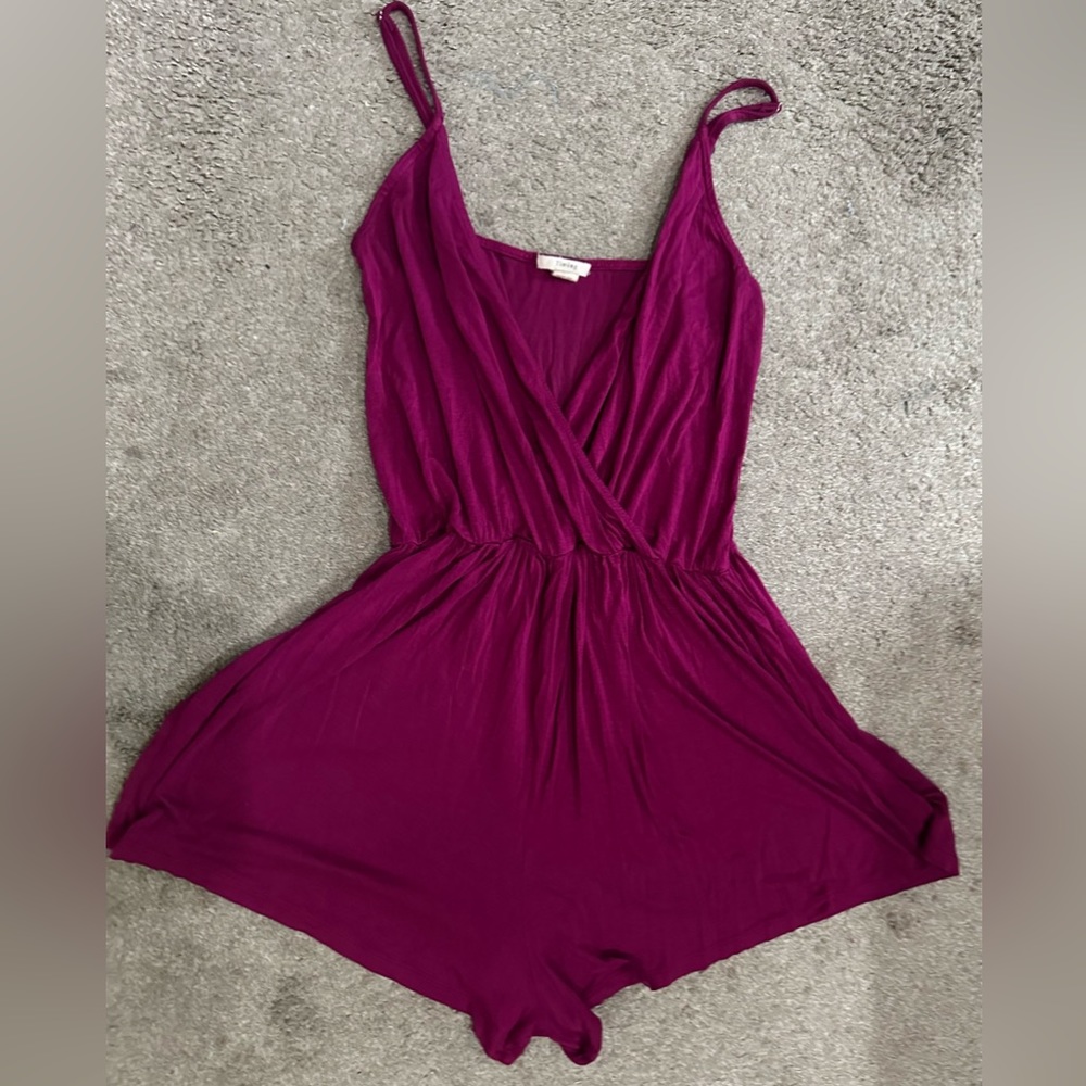 Romper - Picture 2 of 2